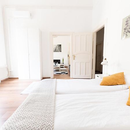 Апартаменты Danube Dwelling Aulich Utca 3 Будапешт Экстерьер фото
